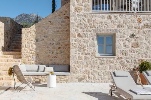 Villa Amani Living