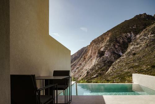 Hotel Milos Cove