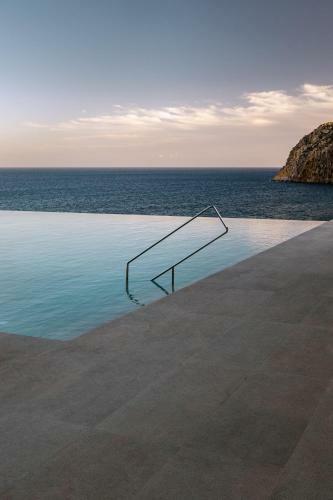 Hotel Milos Cove