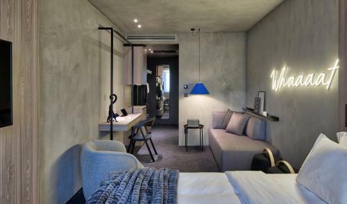Onoma Hotel