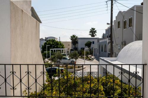 Apartamento Thira Gold Suites