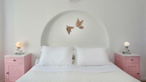 W Villa Agrikas - Oia - A Beautiful Two Bedroom Villa With Private Pool