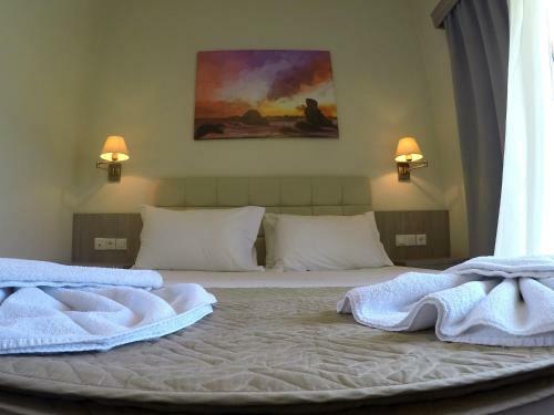 Sunwaves Beach Hotel