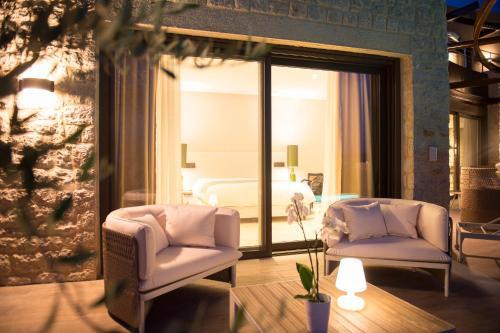 Very Private Golf And Seaview Villa