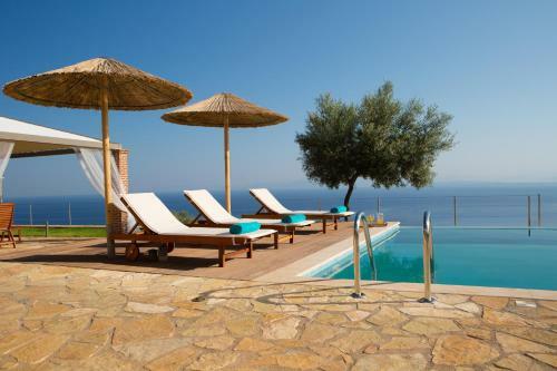 Theathalatta Villa Helios