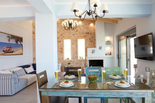 Theathalatta Villa Helios
