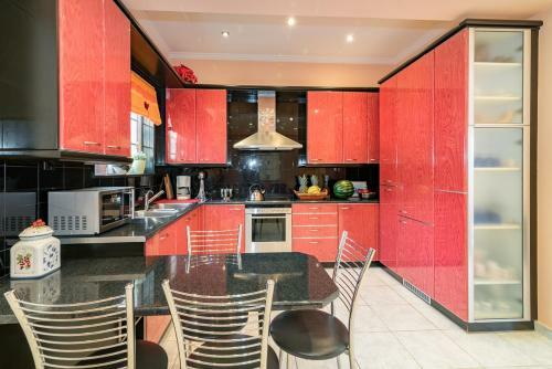 Vougiato Villa Sleeps 10 With Pool Air Con And Wifi