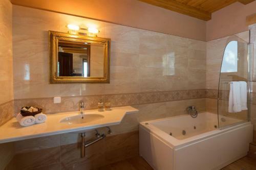 Luxury Crete Villa Villa Melpomeni Private Pool Private Playground 5 Bdr Rethymno