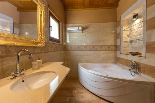 Luxury Crete Villa Villa Melpomeni Private Pool Private Playground 5 Bdr Rethymno