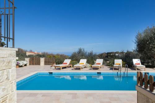 Luxury Crete Villa Villa Melpomeni Private Pool Private Playground 5 Bdr Rethymno