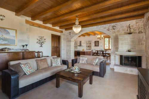 Luxury Crete Villa Villa Melpomeni Private Pool Private Playground 5 Bdr Rethymno