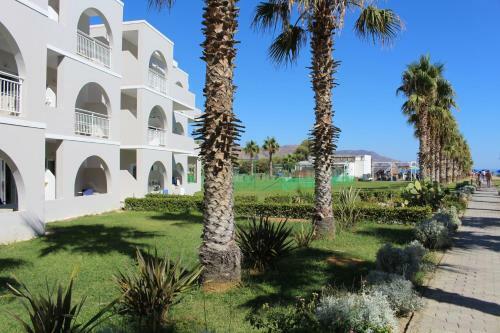 Delfina Beach Hotel