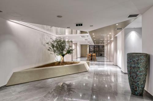 Las Hotel & Spa