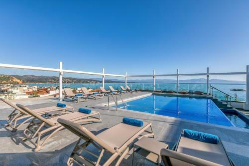 Las Hotel & Spa