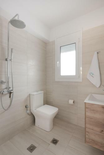 Hostal Costa Vasia Suites And Apartments