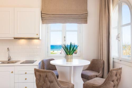 Apartamento Pinelopi Beach Suites