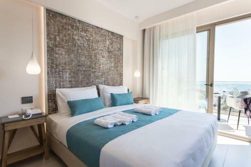 Epos Luxury Beach Hotel / Adults Only 16+