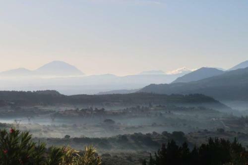 Charavgi Traditional House Mountain & Field View