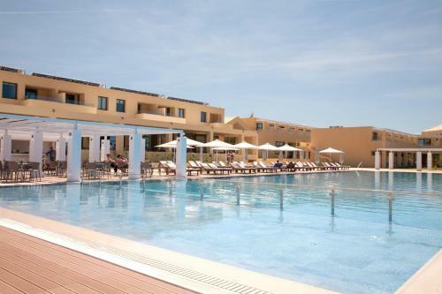 Ilion Beach Hotel