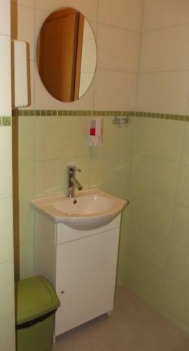 Hostal Simona House