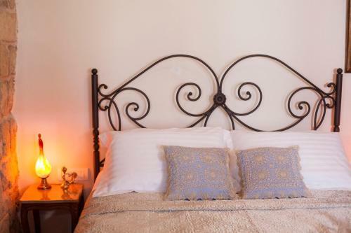 Porolithos Boutique Hotel