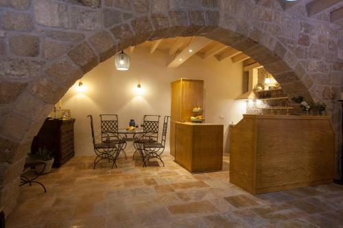 Porolithos Boutique Hotel