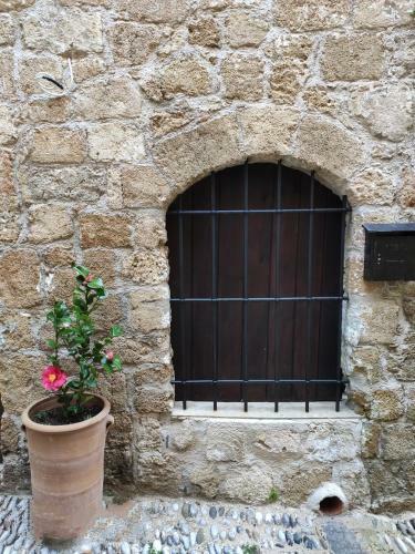 Porolithos Boutique Hotel