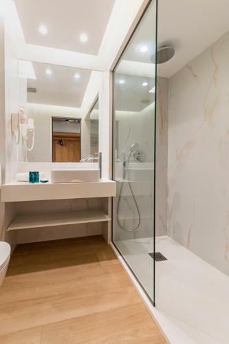 Acandia Hotel