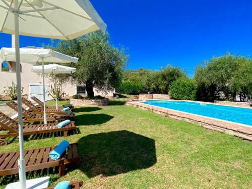Villa Kostas Beach Estate With Private Pool