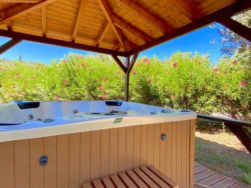Villa Kostas Beach Estate With Private Pool