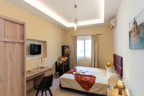 Four Season Apartment