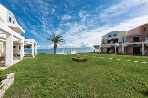 #luxlikehome - Pefkohori By The Sea