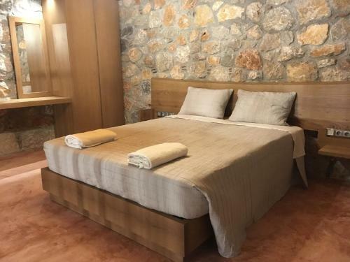 Hotel Stone Luxury Suites - Adults Only
