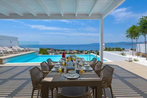 Villa Mimosa In Pefkos (Lindos Area)
