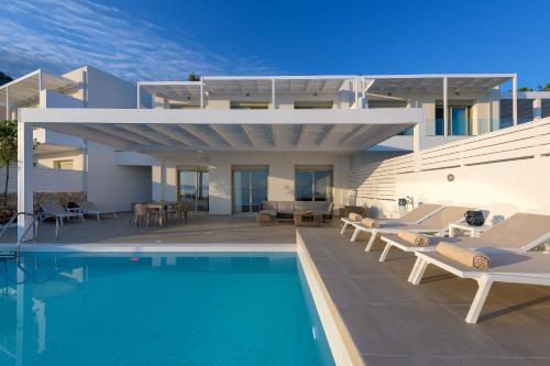 Villa Mimosa In Pefkos (Lindos Area)