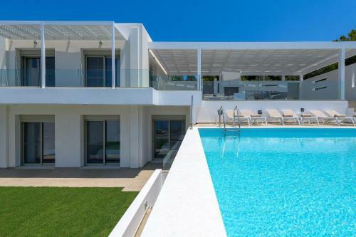 Villa Dione In Pefkos