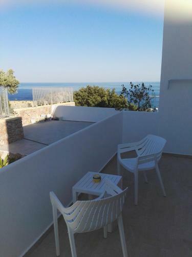 Bouganville Bed & Breakfast Stegna