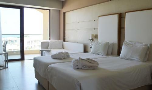 Hotel Mythos Beach Resort