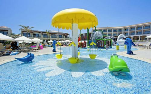 Hotel Mythos Beach Resort