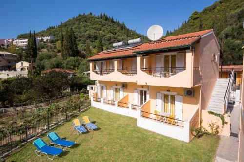 Odysseus Apartments