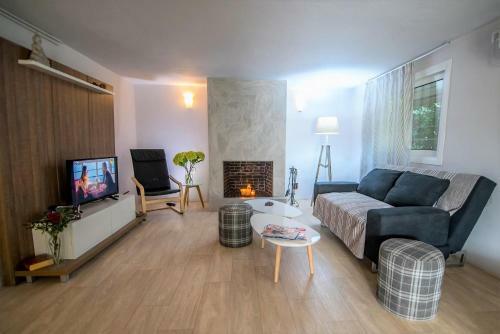 Apartamento Complex Lagonissi Residence With Swimming Pool.