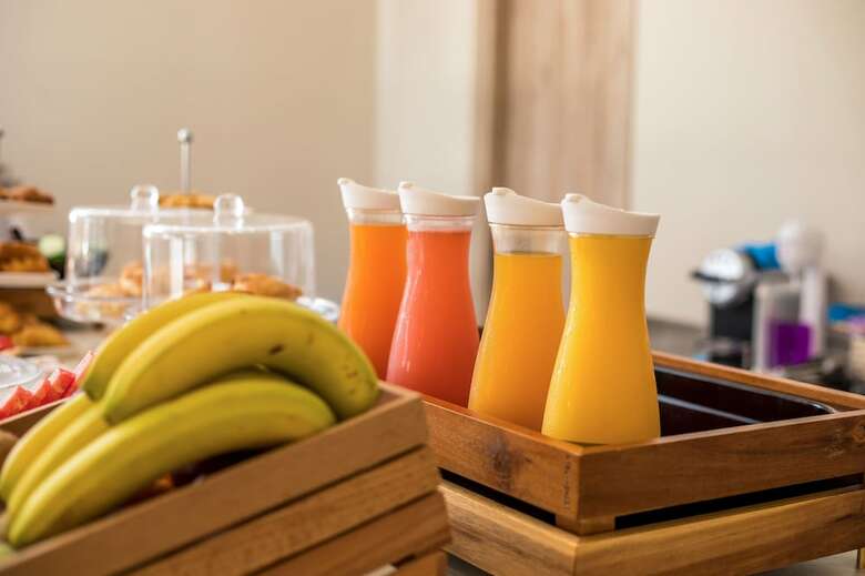 Hotel Atma Beach Rooms & Suites