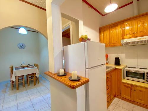 Sofia Sapphire Apartment - Acharavi Center