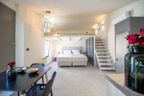 Villa Manthos Beachfront Luxury Suite