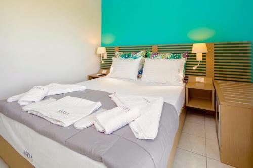 Villa Keri Homes