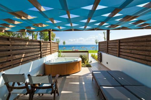 Hotel Oceanis Beach & Spa Resort
