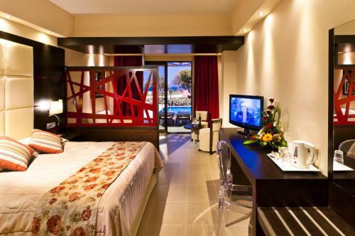 Hotel Oceanis Beach & Spa Resort