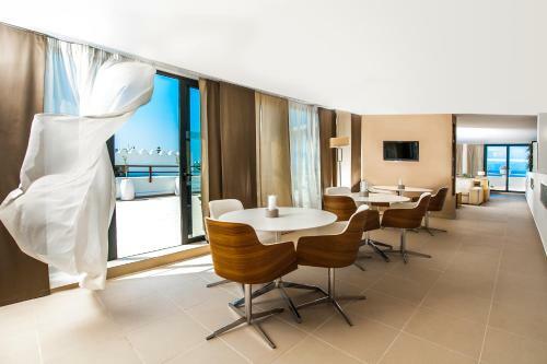 Hotel Oceanis Beach & Spa Resort