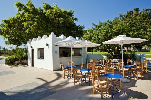 Hotel Oceanis Beach & Spa Resort