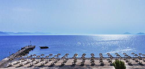Hotel Oceanis Beach & Spa Resort